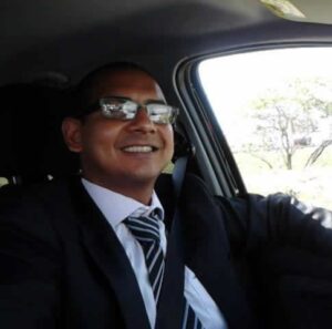 Foto de Ernani David, taxista BahiaTaxi